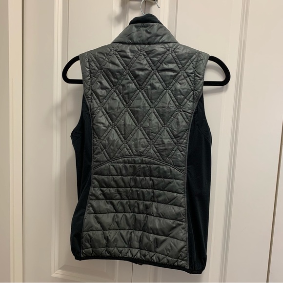 Lole Vest - Picture 9 of 11